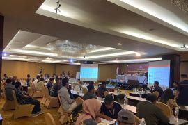 KPU Batam buka 2 panel rapat pleno rekapitulasi perolehan suara Pemilu 2024