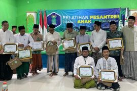 RMI PWNU Jatim optimalkan fungsi Satgas Pesantren Ramah Santri