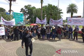 Para pemilik Condotel The Alana gelar aksi tuntut transparansi Sentul City