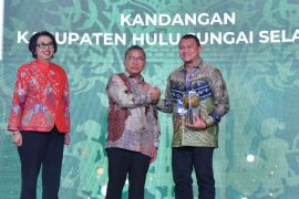 Kota Kandangan kembali raih Adipura kelima kali