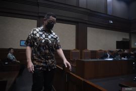 KPK periksa eks Mensos Juliari jadi saksi kasus bansos