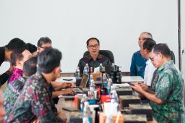 Pemkab Badung minta pengusaha tingkatkan kepedulian lingkungan