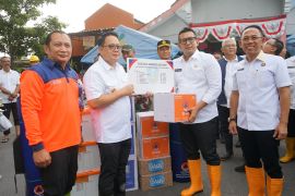 Pemprov Jatim jamin kebutuhan dasar korban banjir Mojokerto