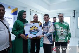 Pemrintah Kota Pontianak bantu perbaiki 95 unit rumah warga tidak mampu
