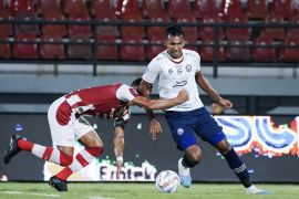 Liga 1: Gilbert Alvarez mundur dari Arema FC