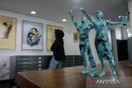 Pameran seni rupa By Hands