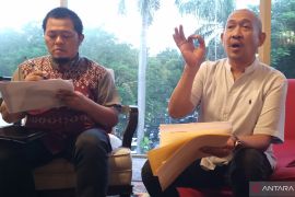 Saksi La Nyalla ajukan keberatan hasil penghitungan suara ke KPU Jatim