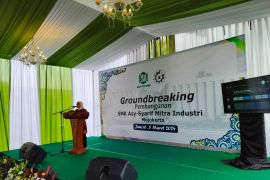 Menaker apresiasi pembangunan SMK Asy-Syarif