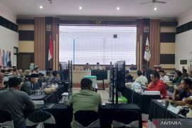 Tersisa satu kecamatan, KPU Surabaya belum selesaikan pleno