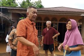 Tetapkan darurat bencana, Bupati Pesisir Selatan prioritaskan bantu lahan terdampak