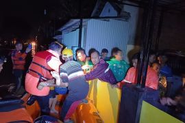 BPBD Probolinggo evakuasi warga terdampak banjir