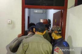 Satpol PP Cirebon razia 27 pasangan mesum jelang Ramadhan