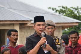 Sambut Ramadan 1445 H, Ekos Albar Hadiri Tradisi Limau Baronggeh di Sungai Pisang