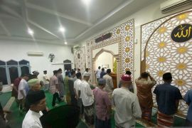 Tarawih perdana, Masjid Baitul Mutaqin dipadati jamaah
