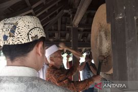 Keraton Kasepuhan Cirebon gelar tradisi "Dlugdag" tandai awal puasa Ramadhan