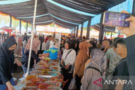 Wisata Belanja Ramadhan di Samarinda ramai dikunjungi warga