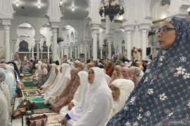 Ini sebabnya Mesjid Raya Baiturrahman Banda Aceh dipadati jamaah saat Ramadhan