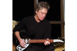 Eric Carmen penyanyi asli "All By Myself" tutup usia