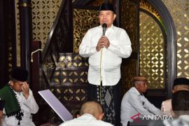 Gubernur Gorontalo mengimbau warga tetap jaga kerukunan dan keamanan