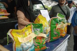 Harga bahan kebutuhan pokok di Tanjung Pandan stabil awal Ramadhan