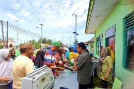 Pemkab Gorontalo Utara gelar pasar murah