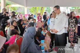 Menjaga bayi tetap tumbuh sehat meski lahir prematur