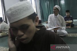 Pesantren penyandang disabilitas tunanetra Shofiyah di Cianjur