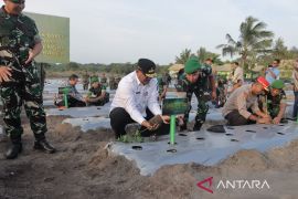 Pemprov Babel-Korem 045 gelar "Semarak" tanam 60.000 cabai