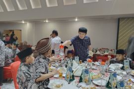 Mercure dan Ibis gelar buka puasa bersama anak yatim piatu