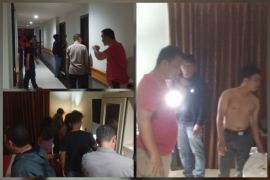 Empat pasangan bukan suami istri diamankan di hotel