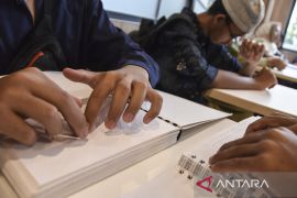 Tadarus Al Quran Braille di Tasikmalaya
