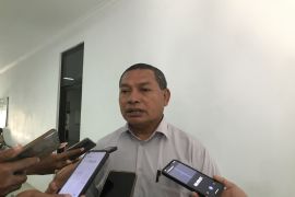 DPRD Ambon  minta sekolah laporkan perekrutan honorer ke Disdik