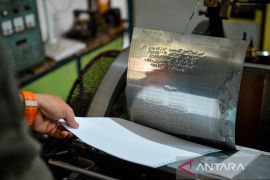 Produksi Al Quran Braille di Bandung