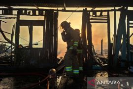 BPBD Balikpapan keluhkan suplai air dari PTMB saat padamkan kebakaran