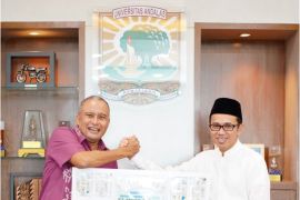 PPST Unand berhasil kumpulkan 53 kepingan emas dari Program Nabuang Sarok Semen Padang