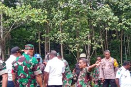 Kodim-Pemkab Sorsel perbaiki Bendungan Moswaren