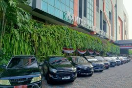 Pemkot Surabaya parkir seluruh mobil dinas mulai H-1 Lebaran