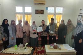 Dinkes Aceh Besar salurkan bantuan Rp50 juta untuk Gaza