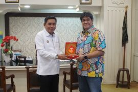 Pemkot Ambon-Telkomsel jajaki peluang kerjasama digitalisasi layanan publik