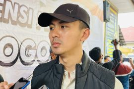 Sungai Ciliwung berbusa, ternyata dari pengepul limbah plastik