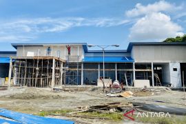 Bangunan baru pasar modern Meulaboh beroperasi setelah Hari Raya Idul Fitri