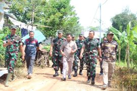 Dandim 1001/HSU-BLG tinjau lokasi TMMD ke-120 di Sungai Karias