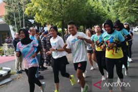 Kodiklatal ajak komunitas pelari ikuti "Navy Fun Run"