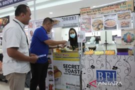 Pekan Raya BFI Finance gebyar promo di Surabaya