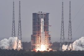 Satelit relai China Queqiao-2 berhasil masuki orbit di sekitar Bulan