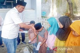 Tirta Nauli Sibolga berikan santunan kepada 250 anak yatim