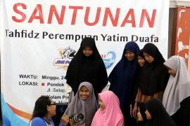 JMI santuni santri Yatim Dhuafa Penghafal Al-Qur'an Pondok Master Alfaruq