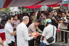 Polda Metro Jaya gelar bakti sosial Ramadhan bantu masyarakat