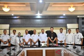 Pemkab Gorontalo siap tingkatkan pelayanan publik