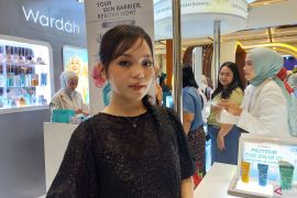 Tips memakai riasan yang cocok untuk berbagai jenis kulit